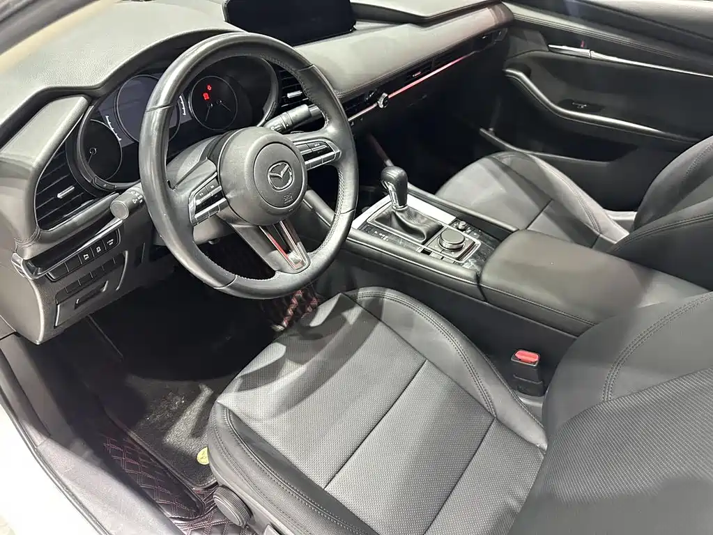 Mazda 3 Axela 2021