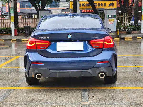BMW 1 Series 2022