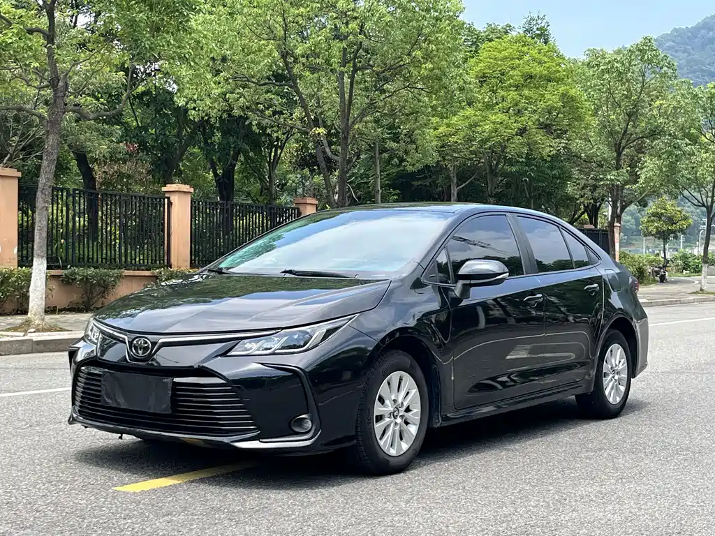 Toyota Corolla 2020 — фото 12