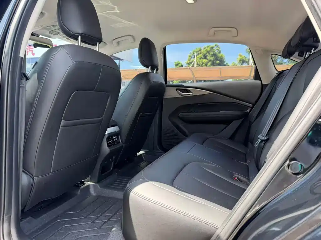 Wuling Starlight 2024
