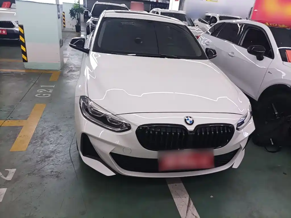 BMW 1 Series 2021