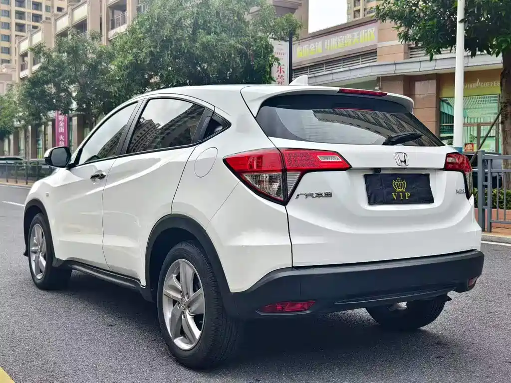 Honda Vezel 2020 — фото 7