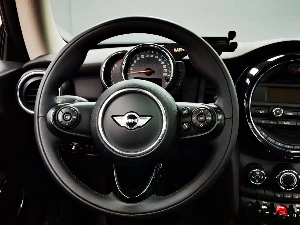 MINI Mini 2018 — фото 9