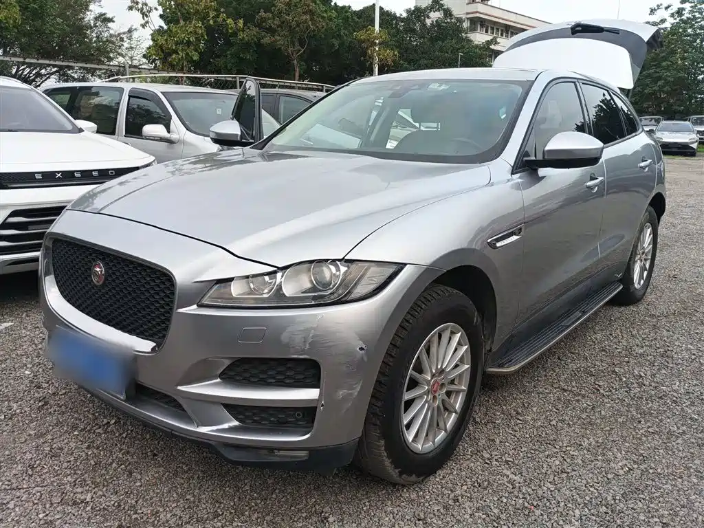 Jaguar F-PACE 2018 — фото 2