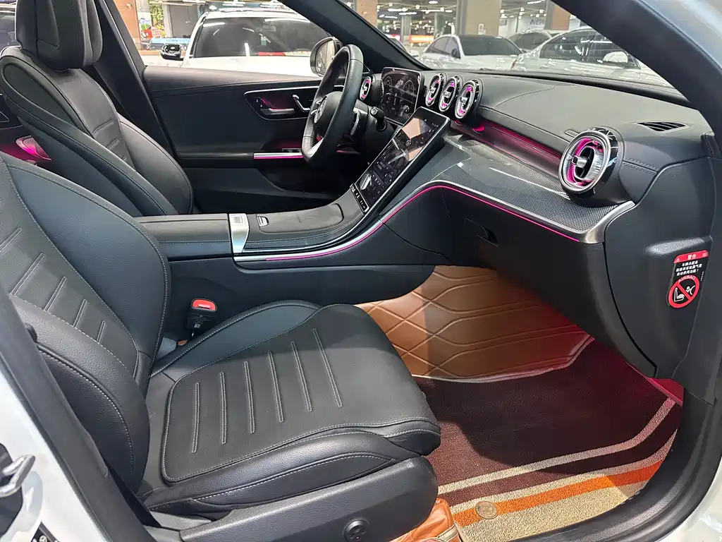 Mercedes-Benz C-Class 2023 — фото 20