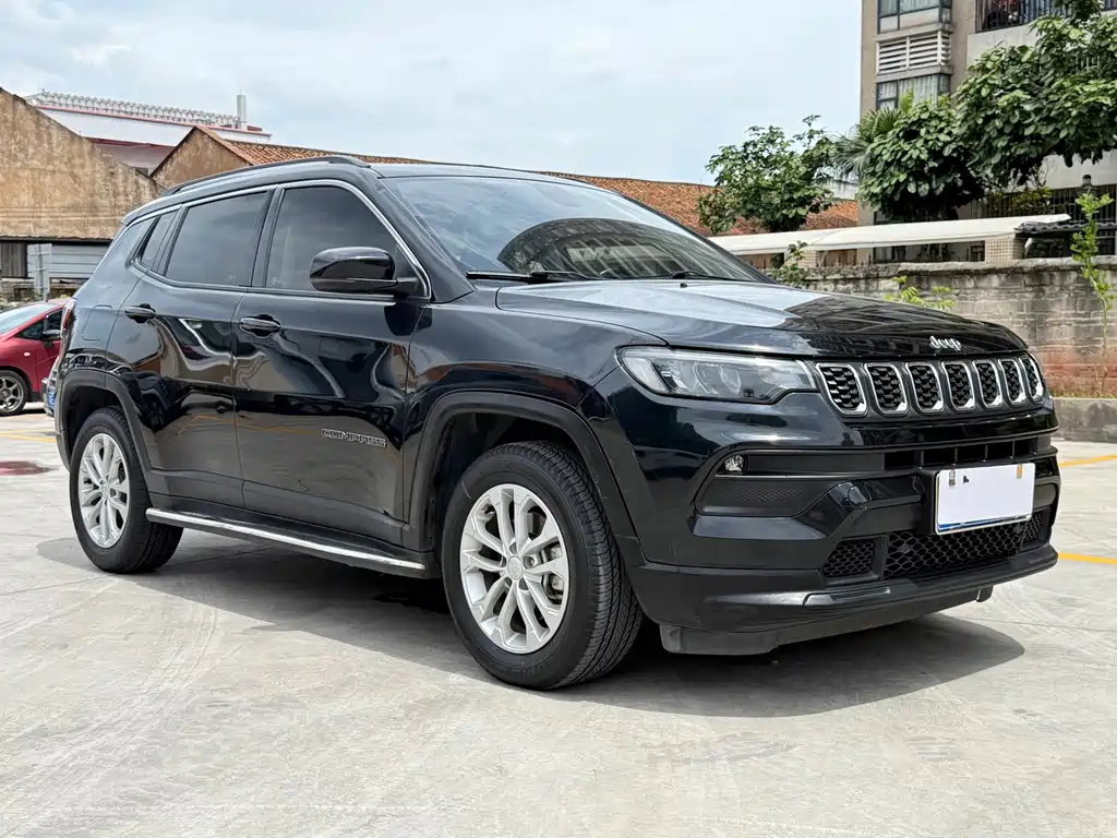 Jeep Compass 2021 — фото 3