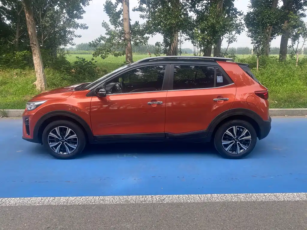 Kia KX1 2020
