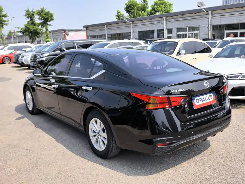 Nissan Teana 2020
