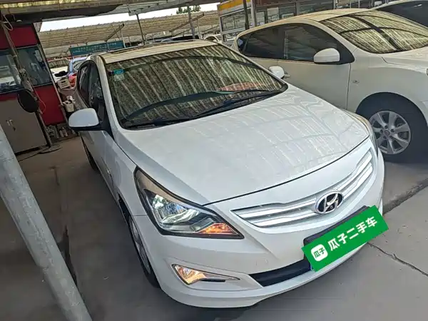 Hyundai Rui Yi 2016