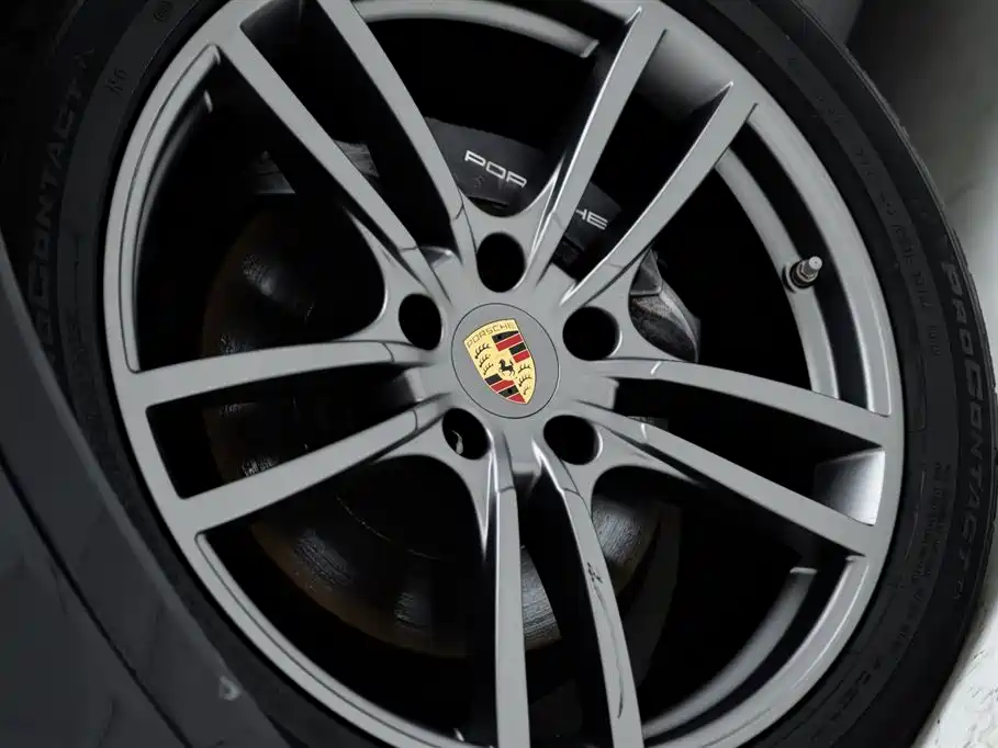 Porsche Cayenne 2022