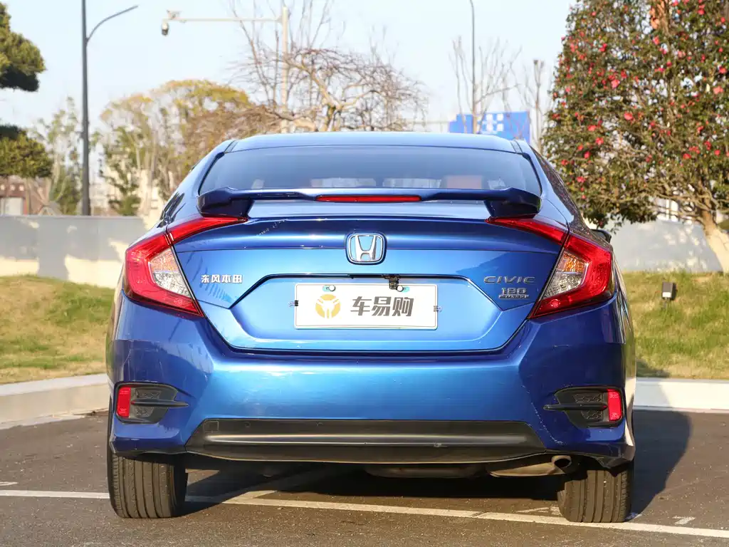 Honda Civic 2017 — фото 17