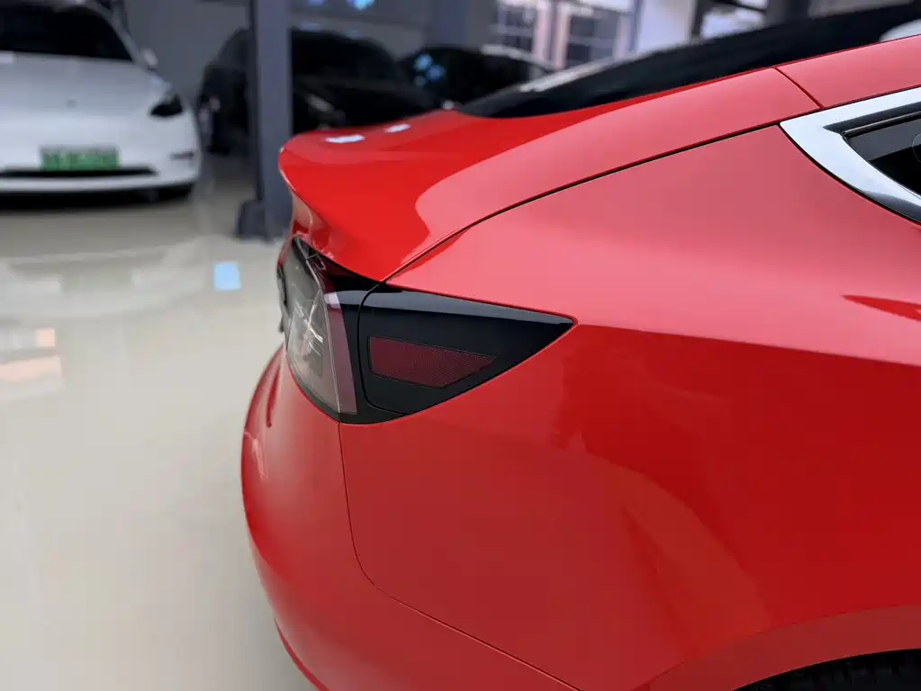 Tesla Model 3 2019 — фото 9
