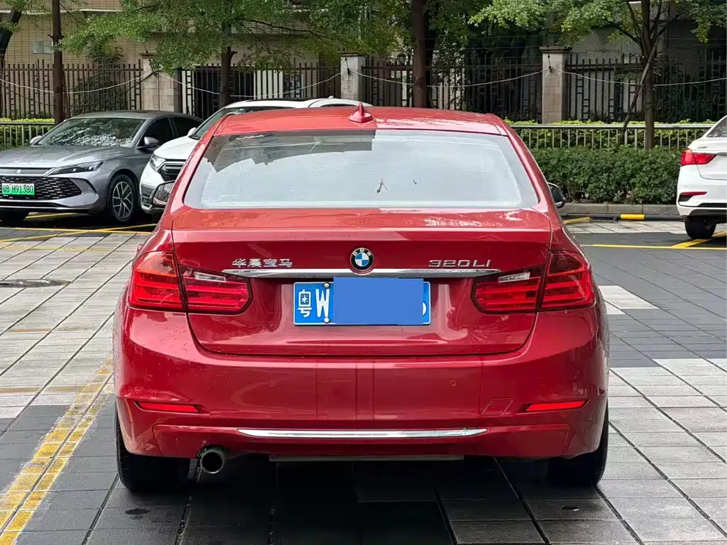 BMW 3 Series 2013
