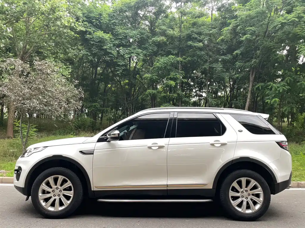 Land Rover Discovery Sport 2019