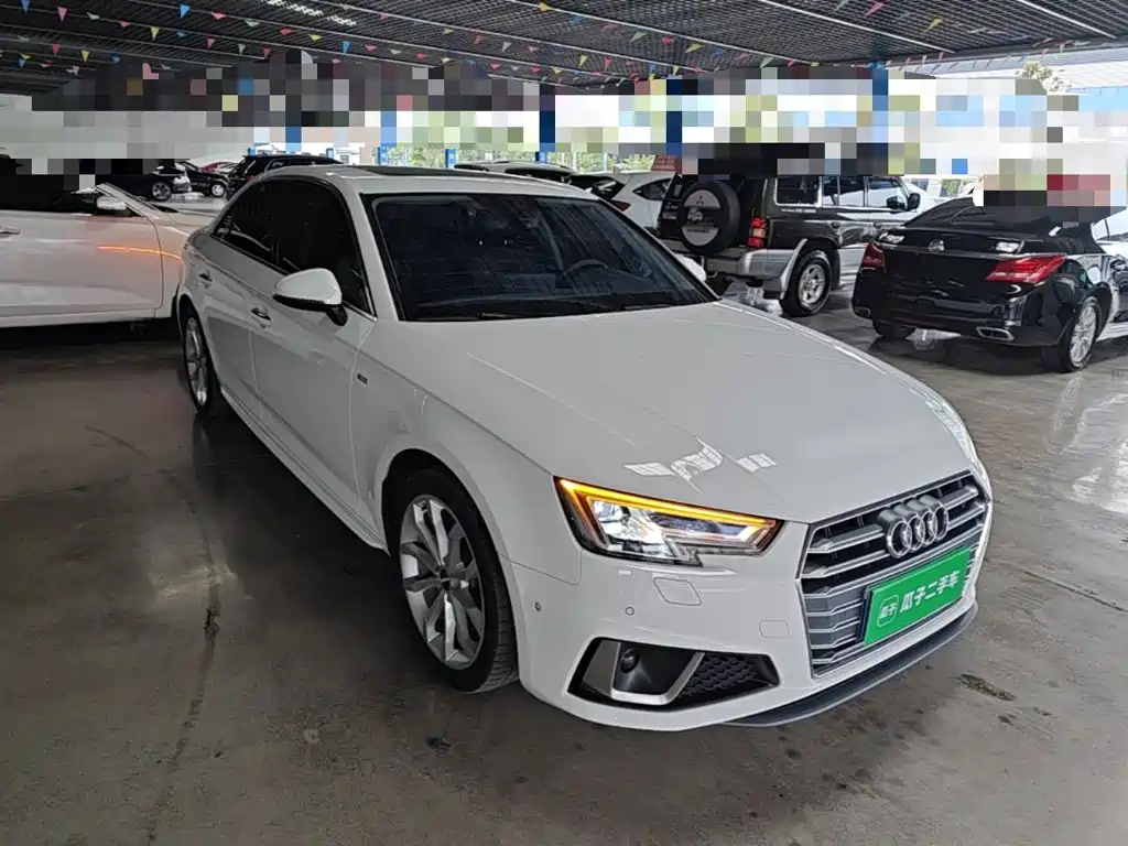 Audi A4L 2018