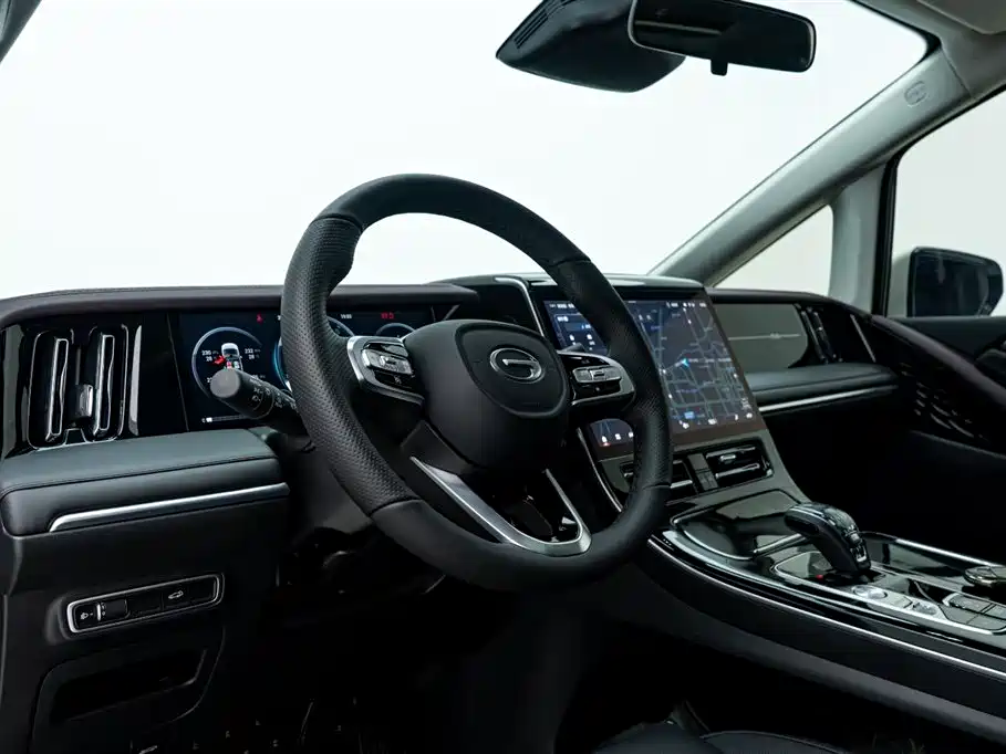 GAC Motor Trumpchi M8 2025 — фото 23