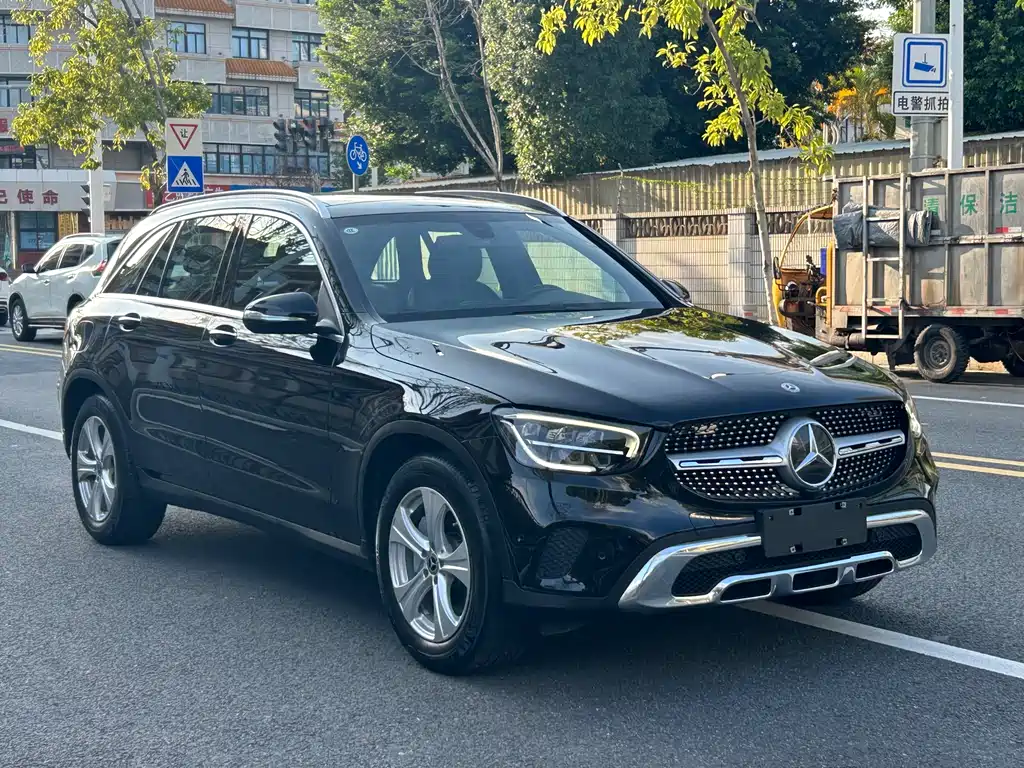 Mercedes-Benz GLC 2020 — фото 3