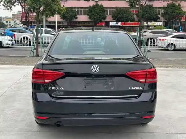 Volkswagen Lavida 2016