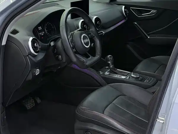 Audi Q2L 2022