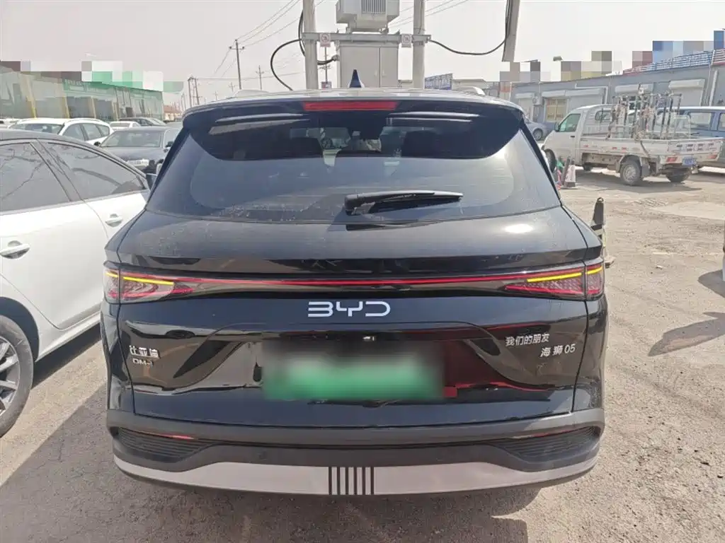 BYD Seal 05 DM-i 2025 — фото 4
