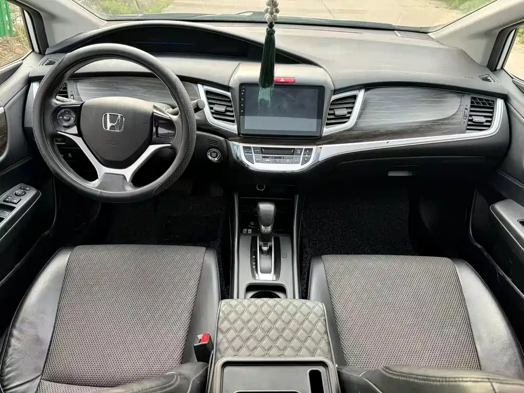 Honda Jade 2019 — фото 9