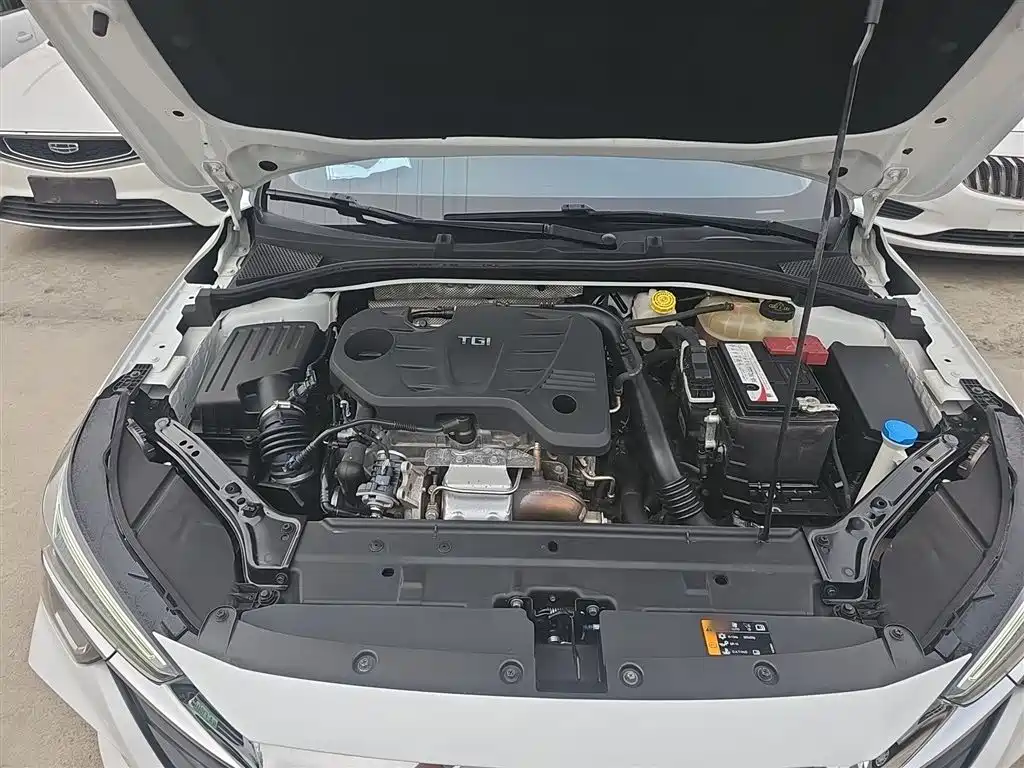 Roewe i6 MAX 2021 — фото 20