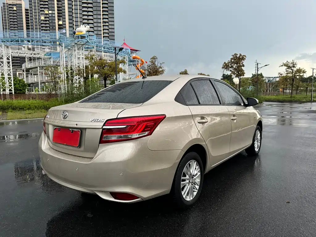 Toyota Vios 2018 — фото 5