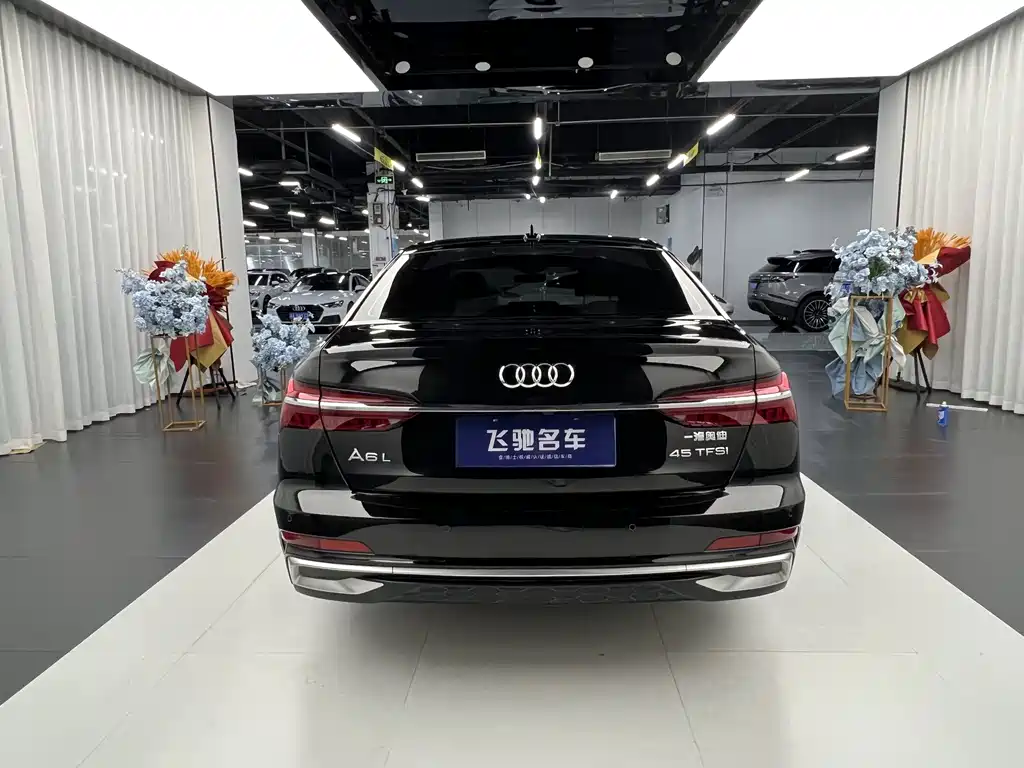 Audi A6L 2023 — фото 10