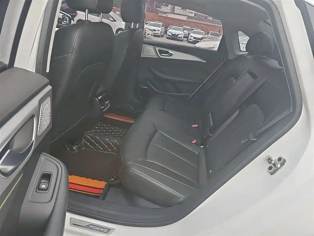 Roewe i6 MAX 2021 — фото 17