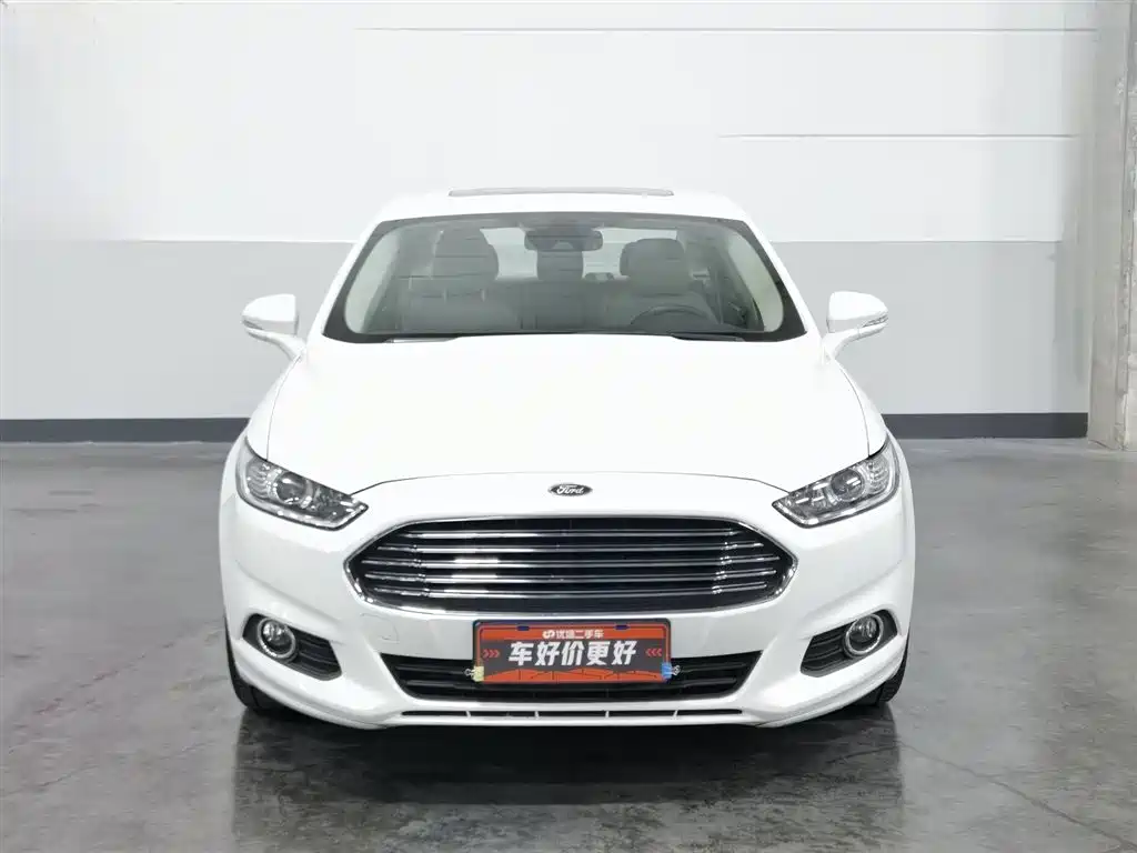 Ford Mondeo 2014 — фото 3