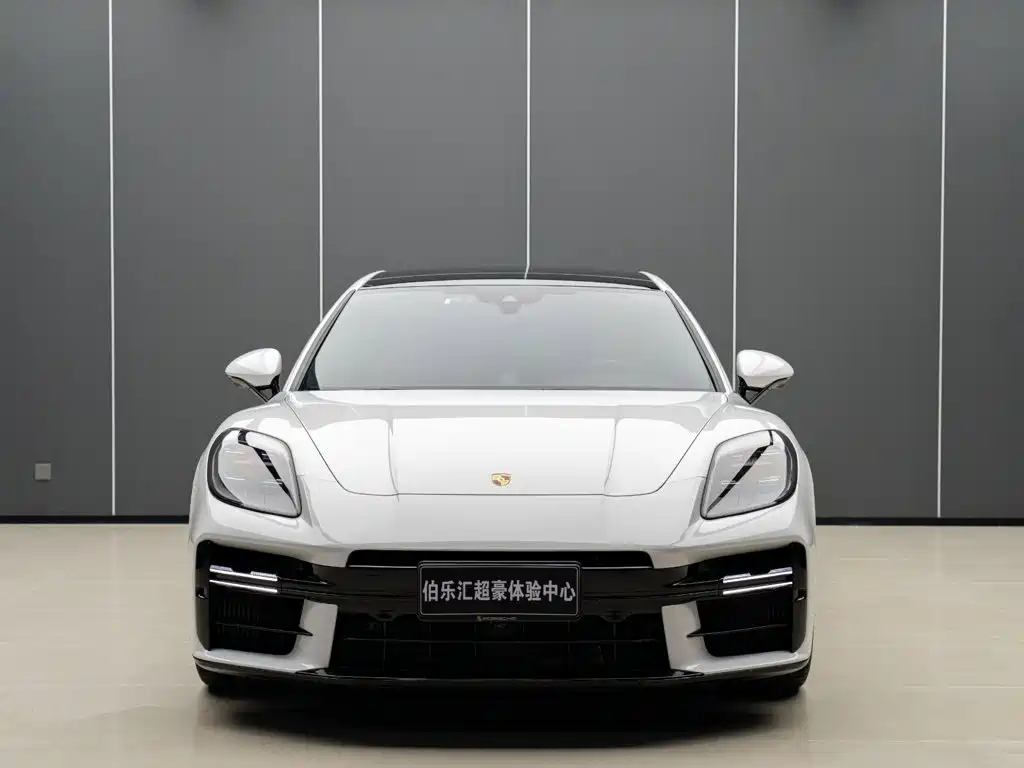 Porsche Panamera 2025 — фото 4