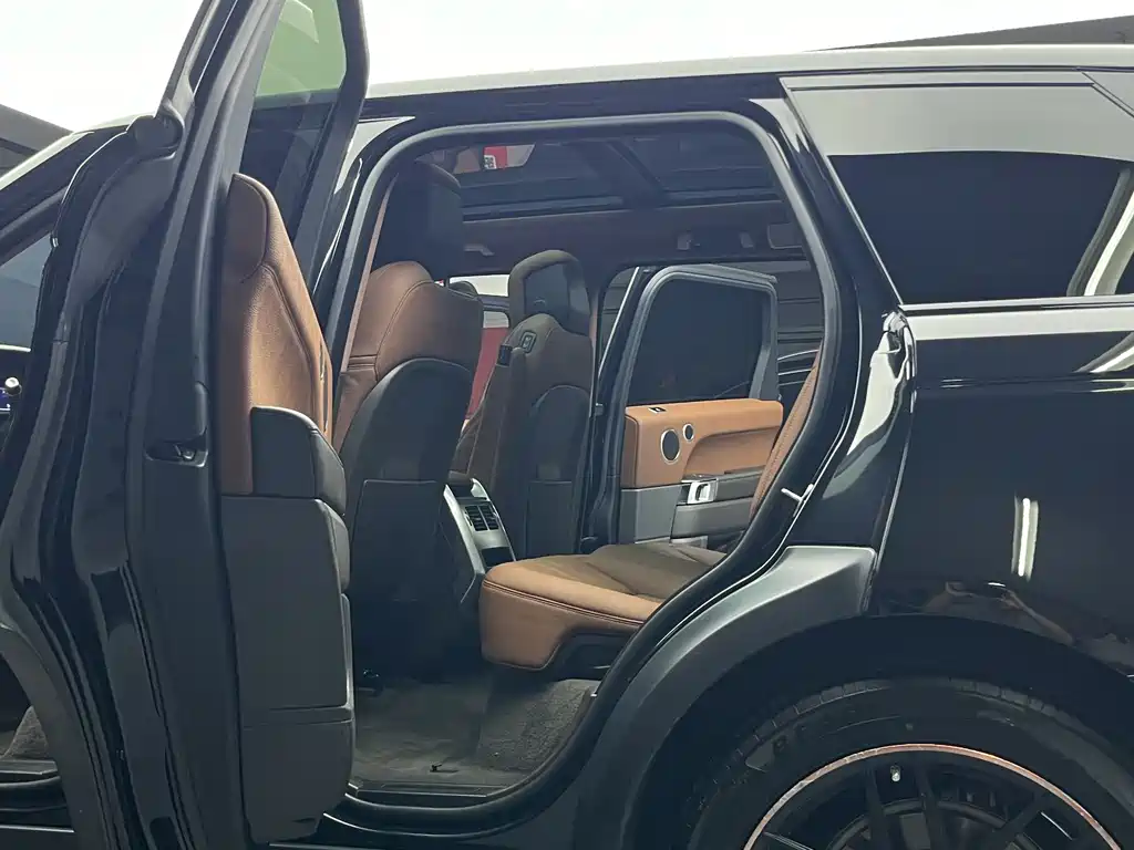 Land Rover Sport 2019 — фото 23