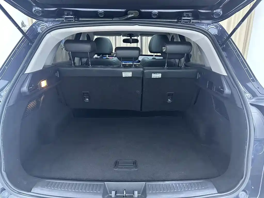 Skoda Octavia 2022 — фото 8