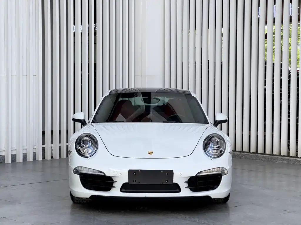 Porsche 911 2015