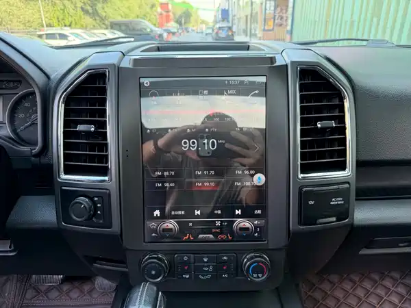 Ford F-150 Raptor 2016