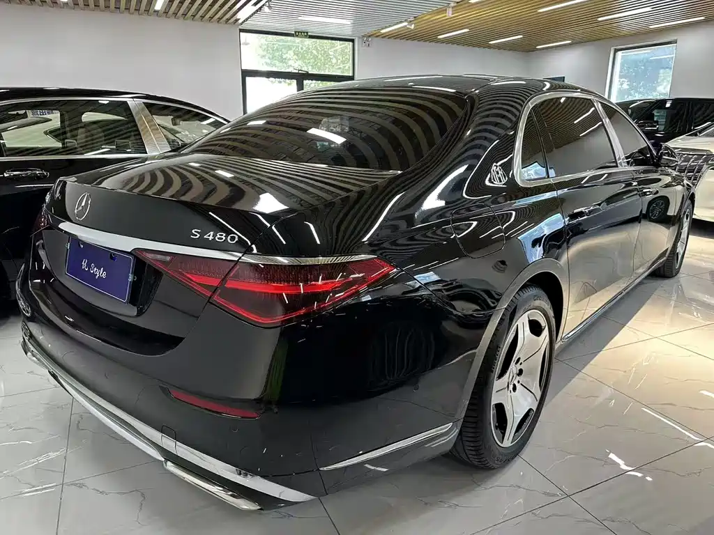 Mercedes-Benz Maybach S-Class 2023