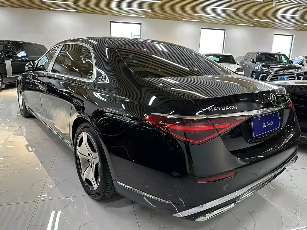 Mercedes-Benz Maybach S-Class 2023