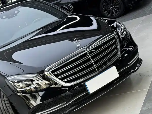 Mercedes-Benz S-Class 2020