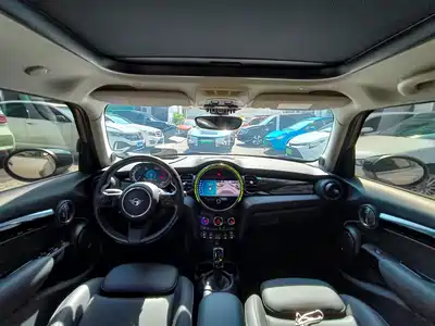 MINI MINI 2022