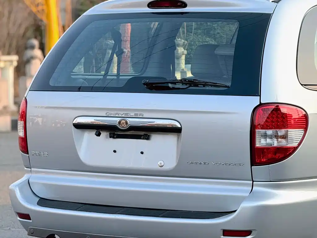 Chrysler Grand Voyager 2013 — фото 8