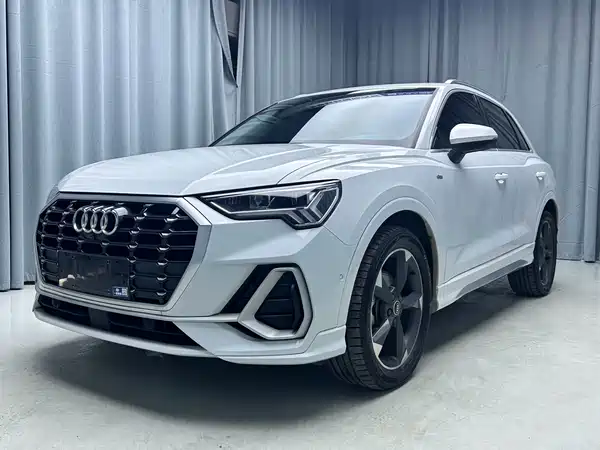 Audi Q3 2022