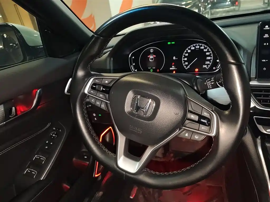 Honda Inspire 2023 — фото 8