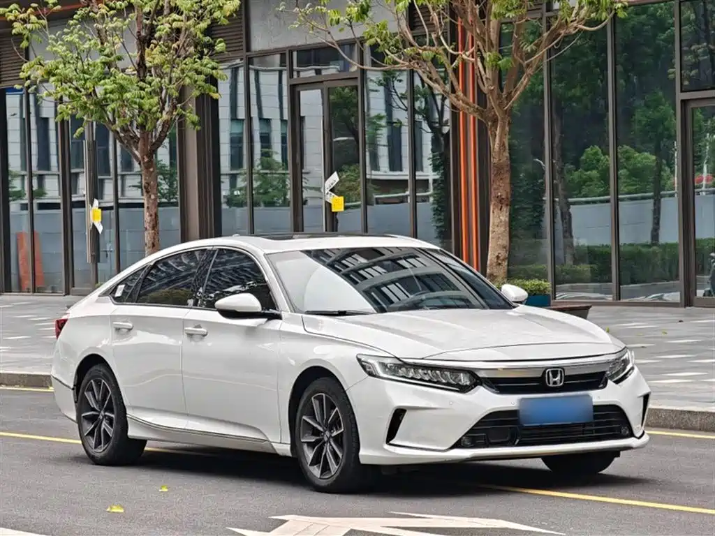Honda Inspire 2023 — фото 16