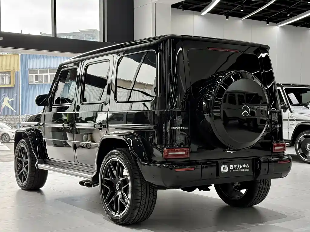 Mercedes-Benz G-Class AMG 2024 — фото 9