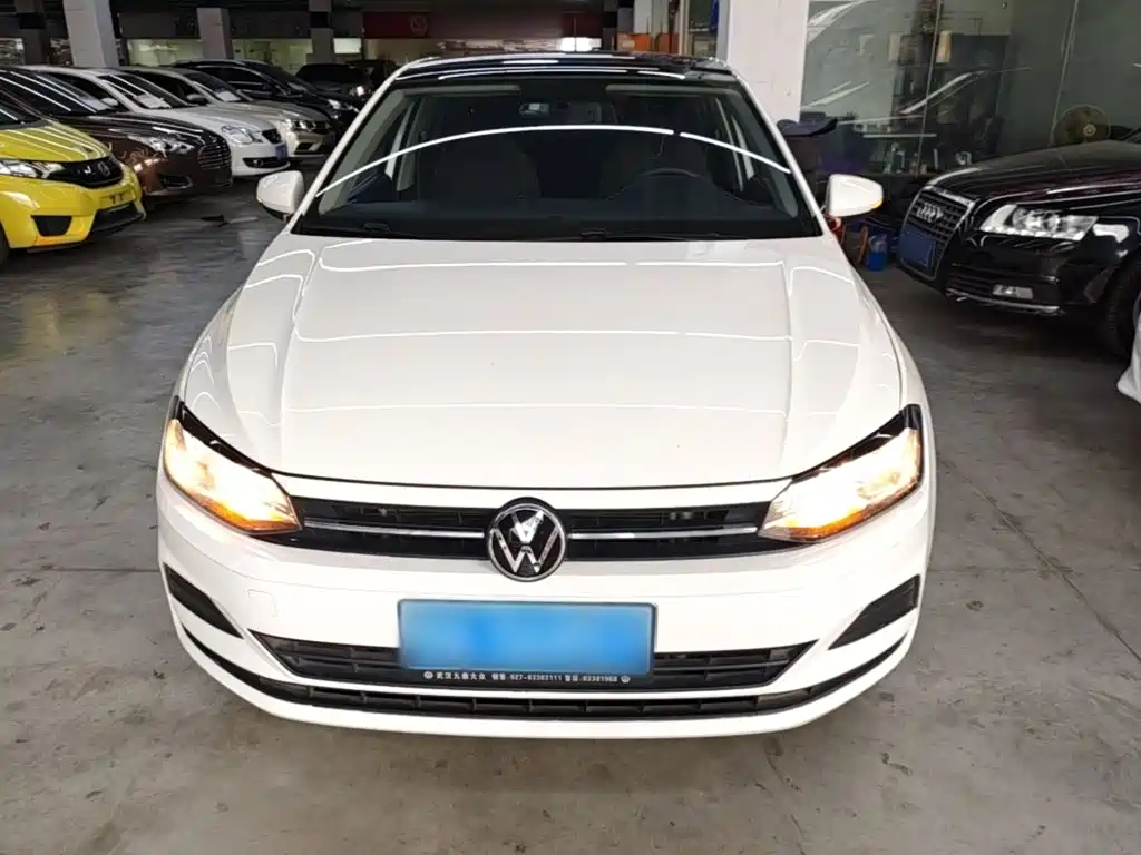 Volkswagen Polo 2021