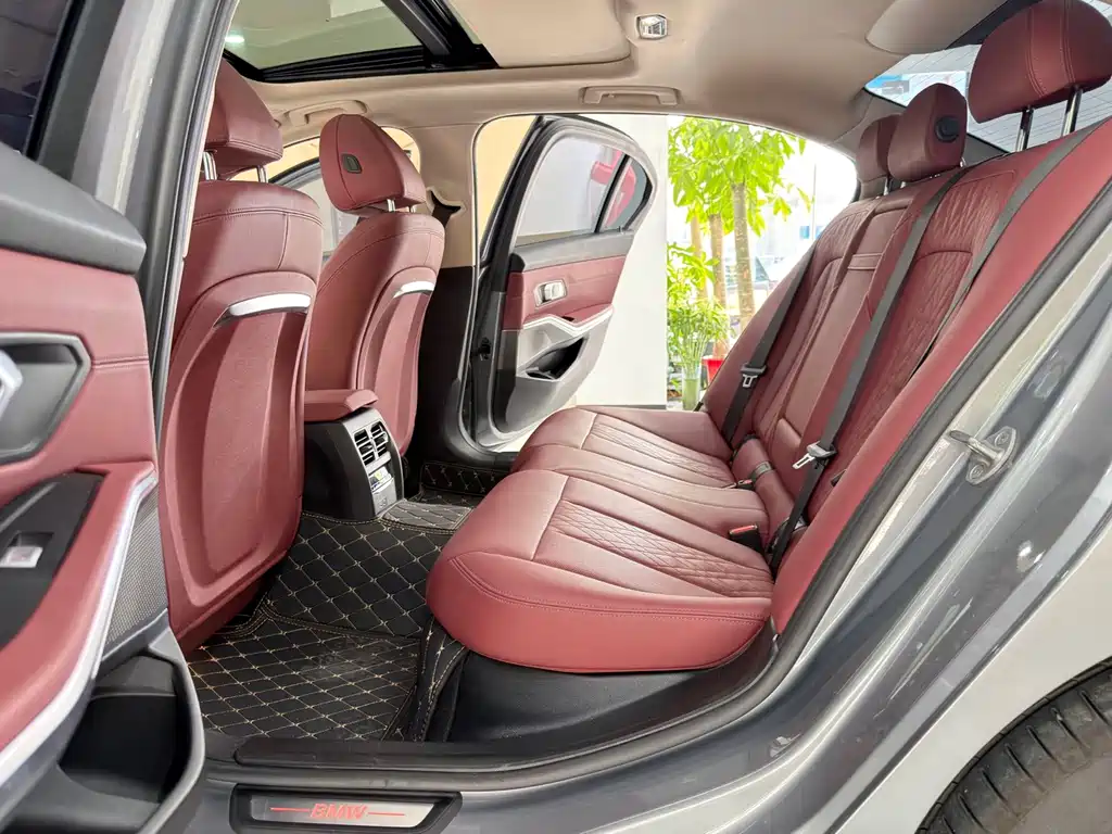BMW i3 2024 — фото 11