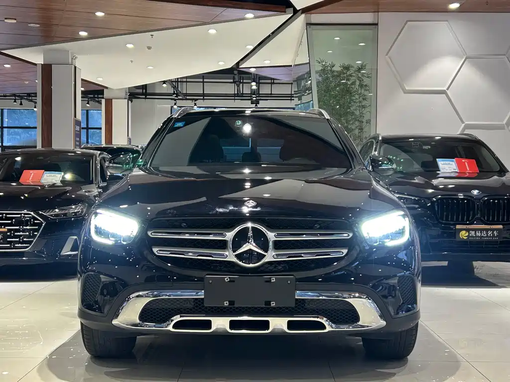 Mercedes-Benz GLC 2020 — фото 3