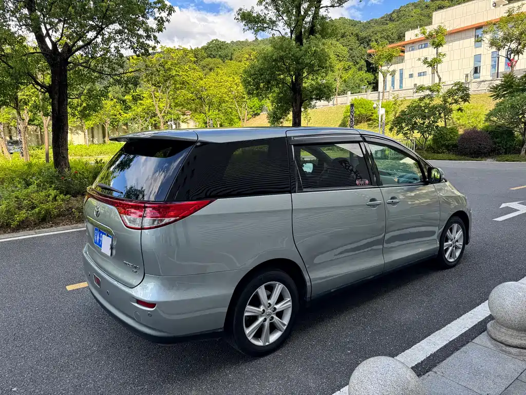 Toyota Previa 2009