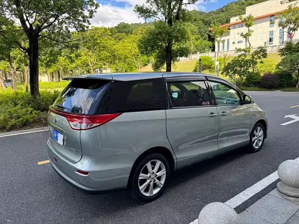 Toyota Previa 2009