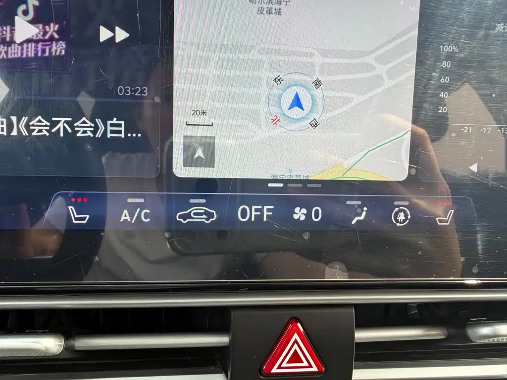 Hyundai Elantra 2022 — фото 25